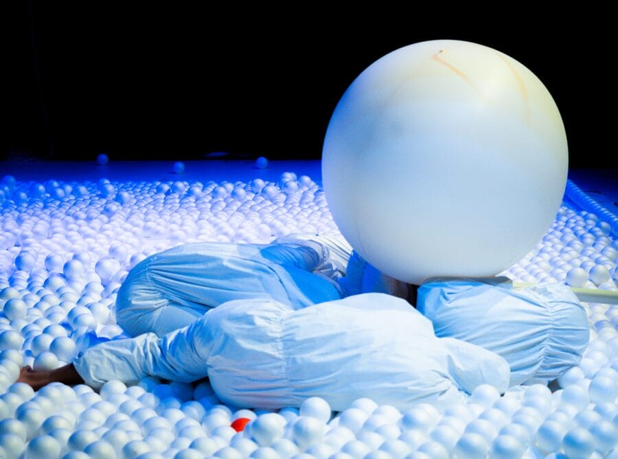 CHWALLOW : une explosion de couleurs servie sur un [grand] plateau.