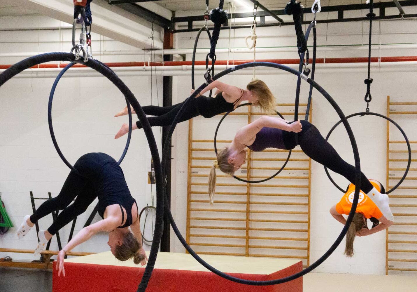 [28S]-ADULTES---Trapèze-&-Cerceau-#1-4