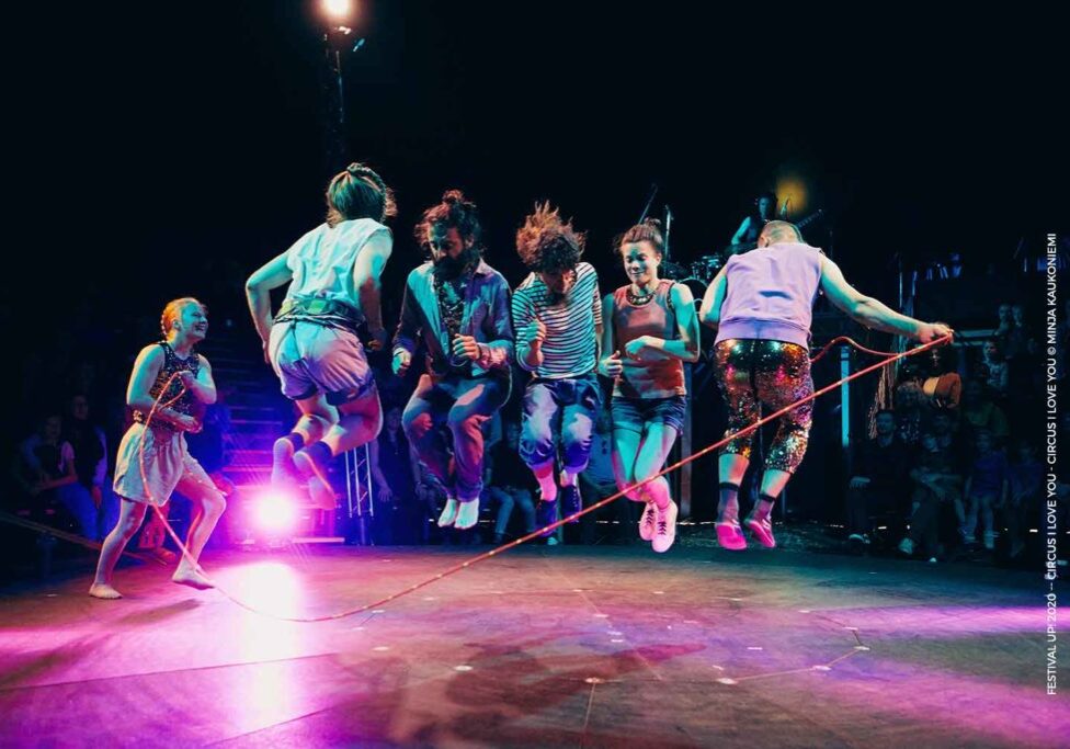Circus-I-Love-You_CIRCUS-I-LOVE-YOU_Festival-UP!-2020©Minja-Kaukoniemi-1-(14) Circus-I-Love-You_CIRCUS-I-LOVE-YOU_Festival-UP!-2020©Minja-Kaukoniemi-1-(14)