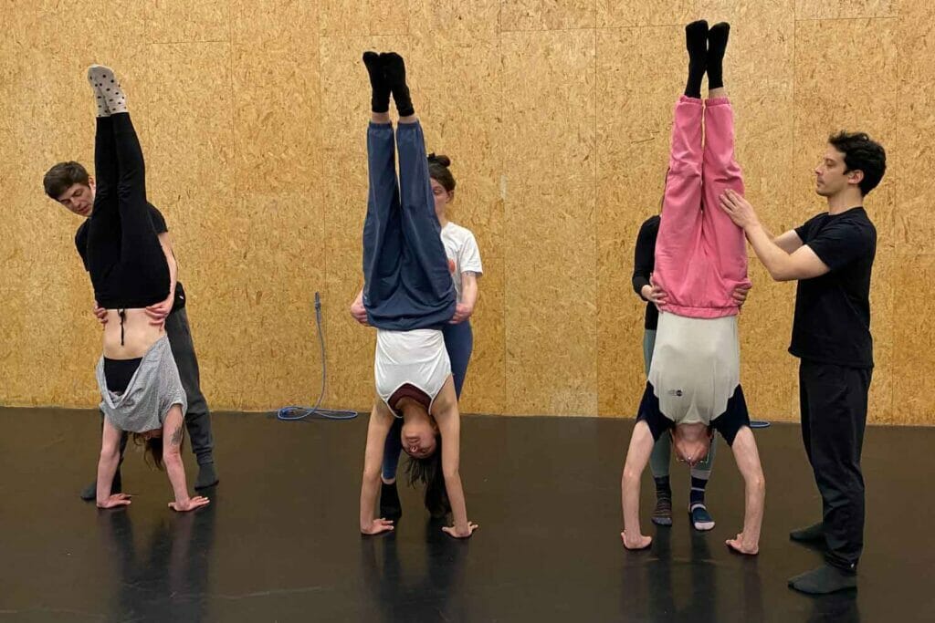 Équilibre & Acro statique BIS