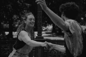 LABORATOIRE D’EZRA & AVIVA&copy; Grace Gershenfeld